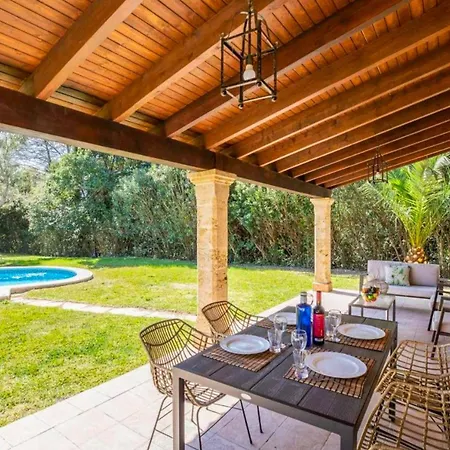 Garrigo Villa